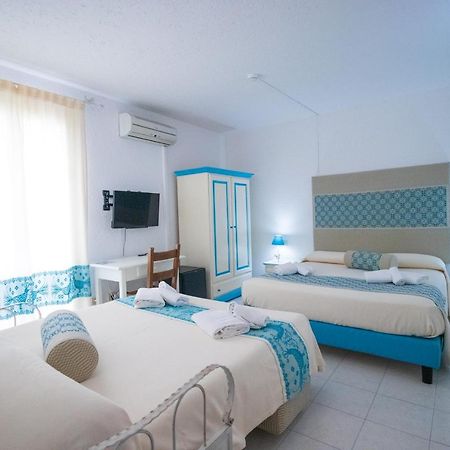 Hotel Canne Al Vento Santa Teresa Gallura Exteriör bild