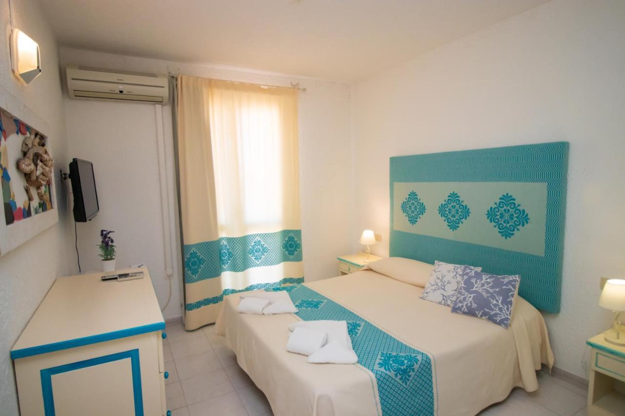 Hotel Canne Al Vento Santa Teresa Gallura Exteriör bild